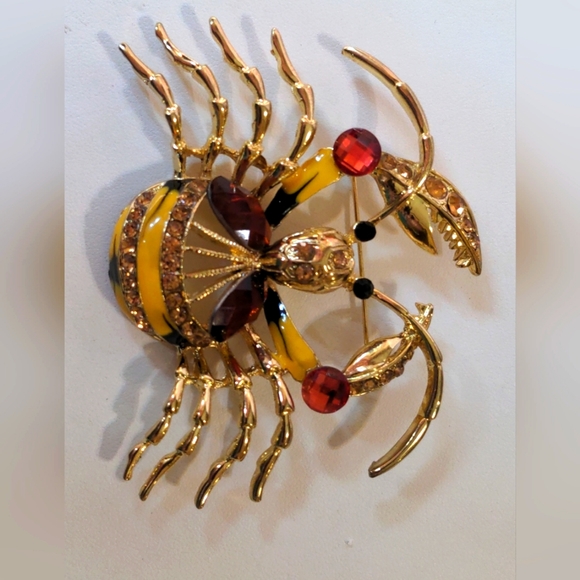 XL Crystal Encrusted Crab Estate Bling Brooch Pin - Picture 2 of 15